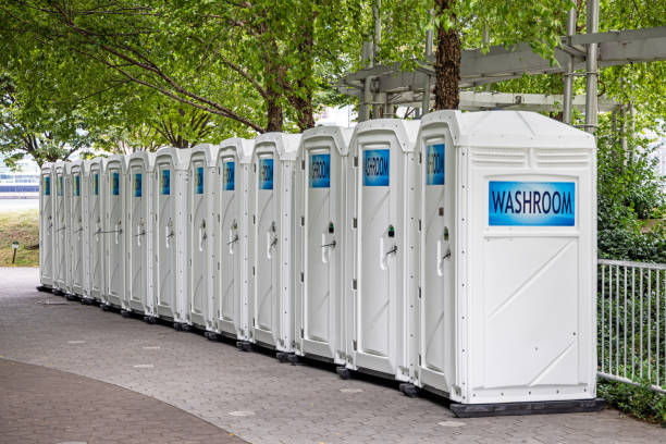 Best Portable restroom trailer rental  in Woodstock, AL